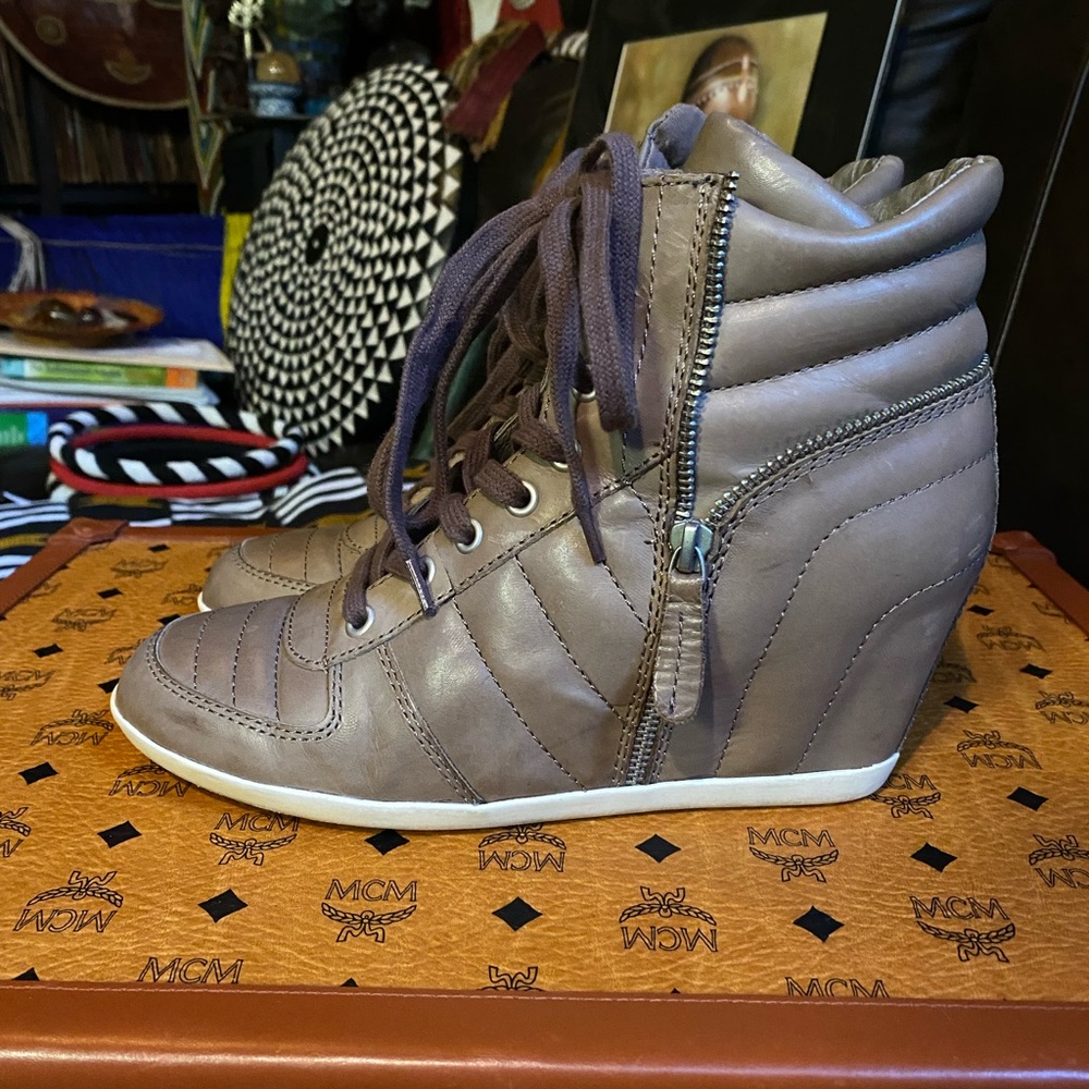 ASH ‘Brooklyn’ Hidden Wedge Leather Sneakers, 40M - Picture 3 of 8